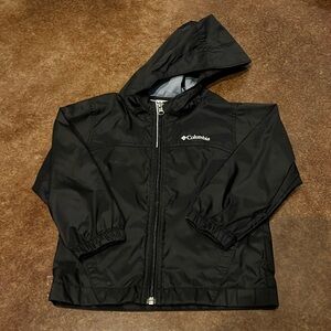 4T black Columbia rain jacket